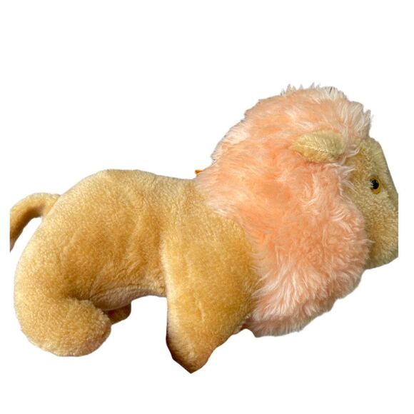 Vintage B.J. Toy Co. plush lion - Picture 4 of 9